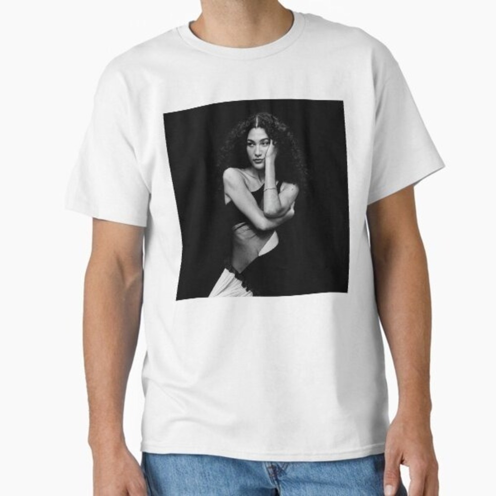 Olivia Dean Emotional Energy Tee